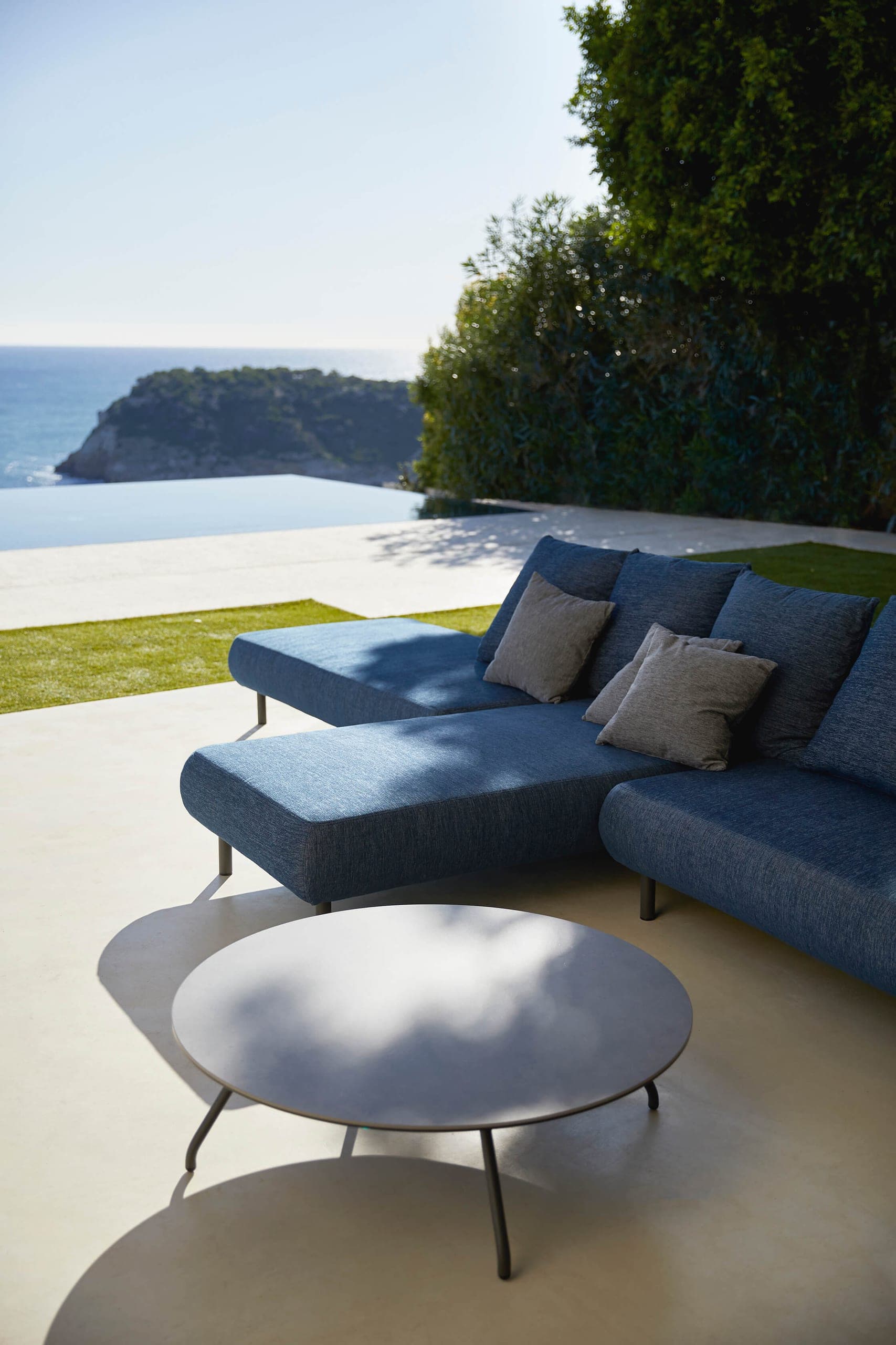 Mediterranean furniture product 6